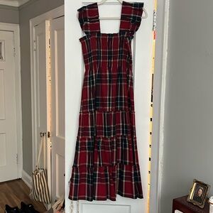 Hill House The Ellie Nap Dress is Red Tartan. Size M
